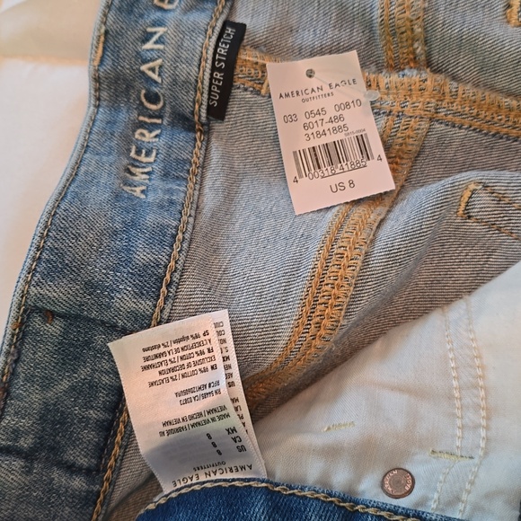 American Eagle Curvy Hi Rise Shortie - Picture 4 of 4